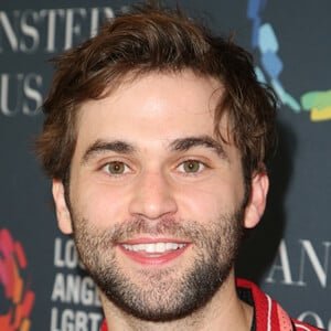jake borelli 1