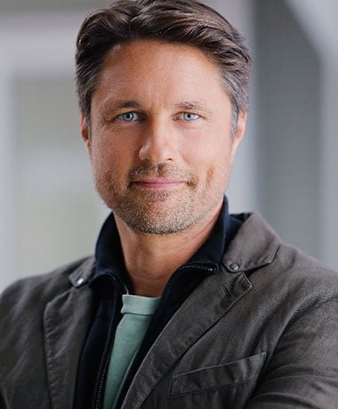 martin henderson